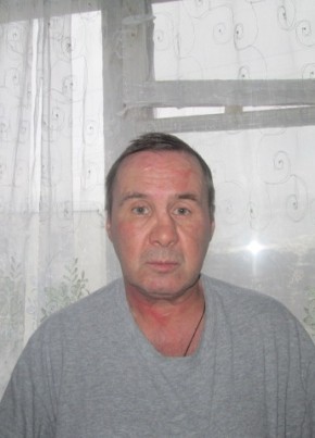 Павел, 64, Россия, Королёв