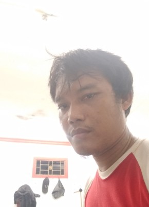 Andre, 32, Indonesia, Petarukan