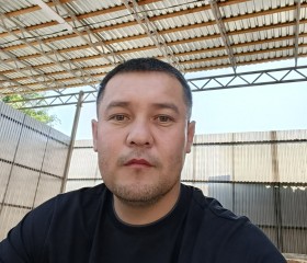 Adil Yerkenov, 34, Kant