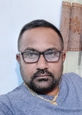 Manoj из މާލެ 43 года