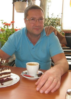 Виктор, 61, Россия, Чебоксары