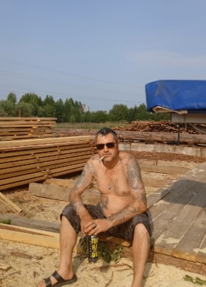 Иван, 41, Россия, Визинга