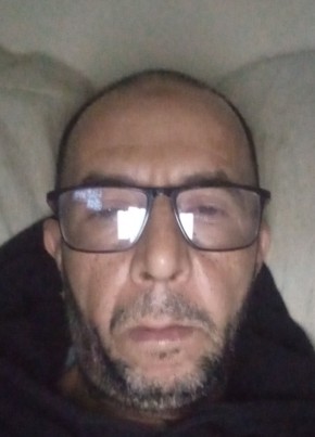 Kamel, 52, People’s Democratic Republic of Algeria, Algiers