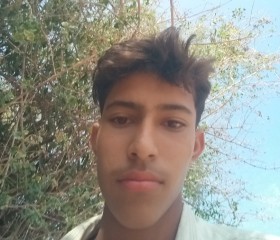 Arjun Bhai, 19 лет, Dhanera