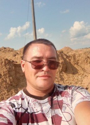 Александр, 41, Россия, Озёрск (Челябинская обл.)