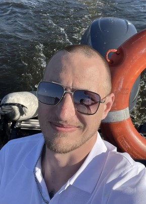 Александр из Санкт-Петербурга 32 года
