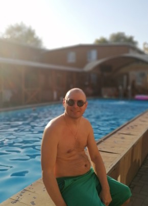 Mark из Новороссийска 40 лет