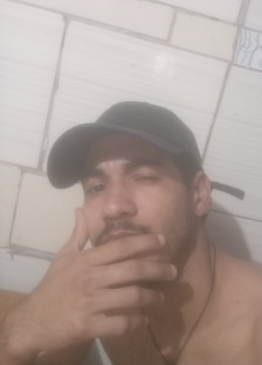 Matews из Joinville 24 года