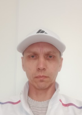 MAKSIM BUTAKOV, 44, Russia, Vsevolozhsk