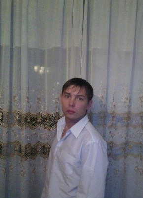 Александр, 33, Россия, Линево