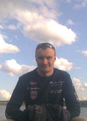 Николай, 44, Россия, Берёзовский