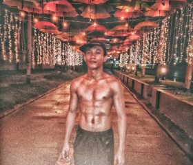 Bruce, 20, Talisay (Western Visayas)