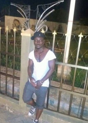 franz quesnel, 36, République Togolaise, Lomé