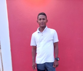 Santiago, 24, Coro