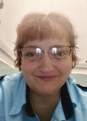 Елена из Вольска 42 года