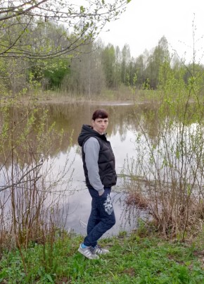Анютка, 32, Россия, Ярославль