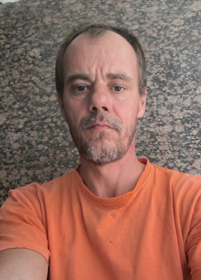 Роман из Астрахани 42 года