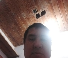 Leonardo , 23, Charata