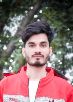Sunil, 18, India, Faizābād