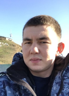 Азат, 32, Россия, Нижневартовск