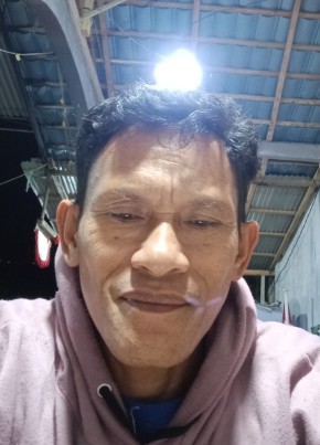 Yuren Ngongadje, 53, Indonesia, Kota Manado