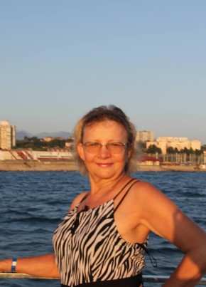 Людмила, 63, Россия, Ульяновск