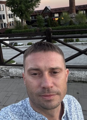 Дмитрий из Балаково 34 года