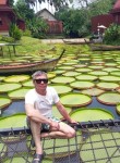 Igor, 46, Moscow