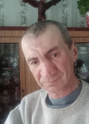 Виктор из Бирюсинска 52 года