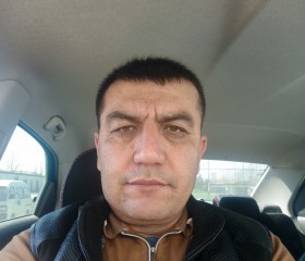 Umid, 42, Borjomi