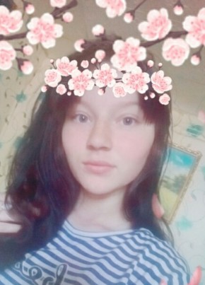 Анастасия, 25, Россия, Гусь-Хрустальный
