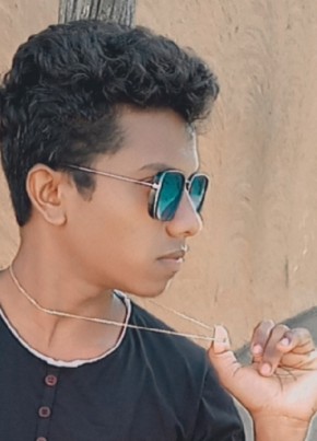 Bishal, 23, India, Titlāgarh