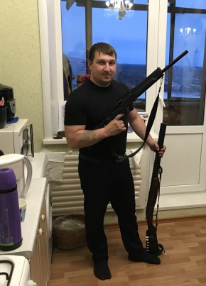 Виктор, 36, Россия, Усинск