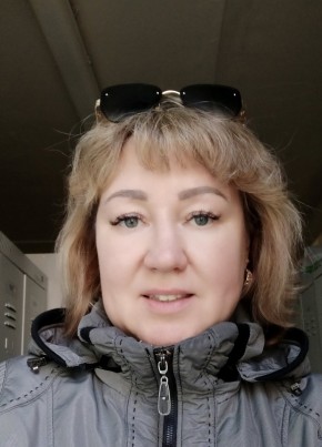 Алена, 39, Россия, Новоуральск