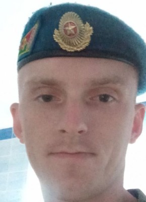 Dmitriy Bozhik, 28, Belarus, Brest