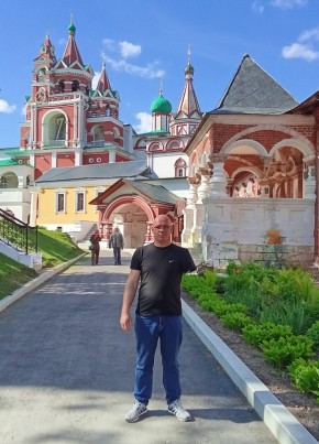 Женёк из Лев Толстоя 41 год