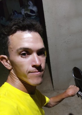 Cláudio, 27, Brazil, Porto Seguro