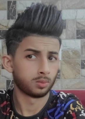 حمودي, 18, Iraq, Baghdad