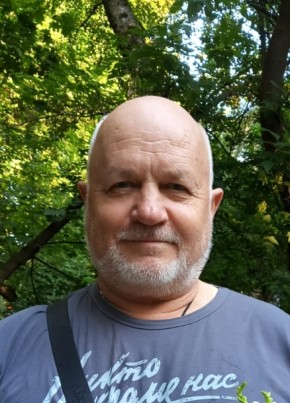 Николай из Москвы 66 лет