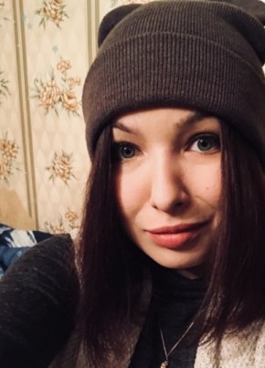 Виктория, 26, Россия, Гатчина