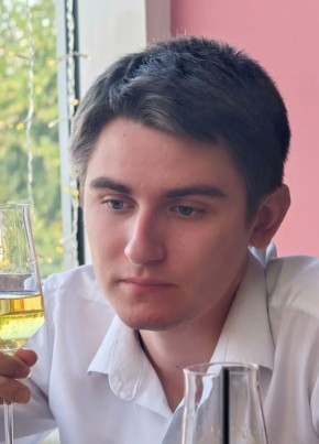 Михаил из Старого Оскола 21 год