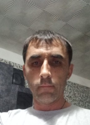 Леонид из Гулькевичи 46 лет