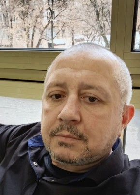 Евгений из Ярославли 48 лет