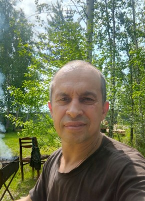 Вадим из Екатеринбурга 50 лет