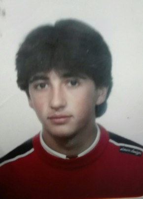 Vincenzo, 21, Repubblica Italiana, Salerno
