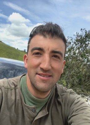 Julian из Zipaquirá 37 лет