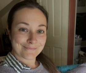 Victoria, 36, Hartha