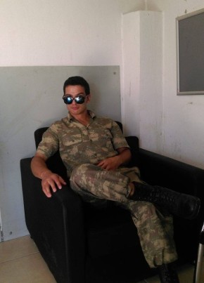 Özal, 36, Türkiye Cumhuriyeti, Akçaabat