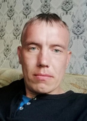 Максим, 34, Россия, Чебоксары
