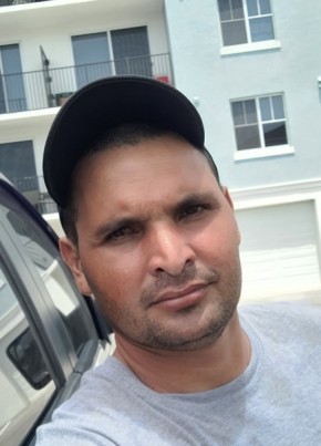 Roberto, 36, United States of America, Palm Springs (State of Florida)